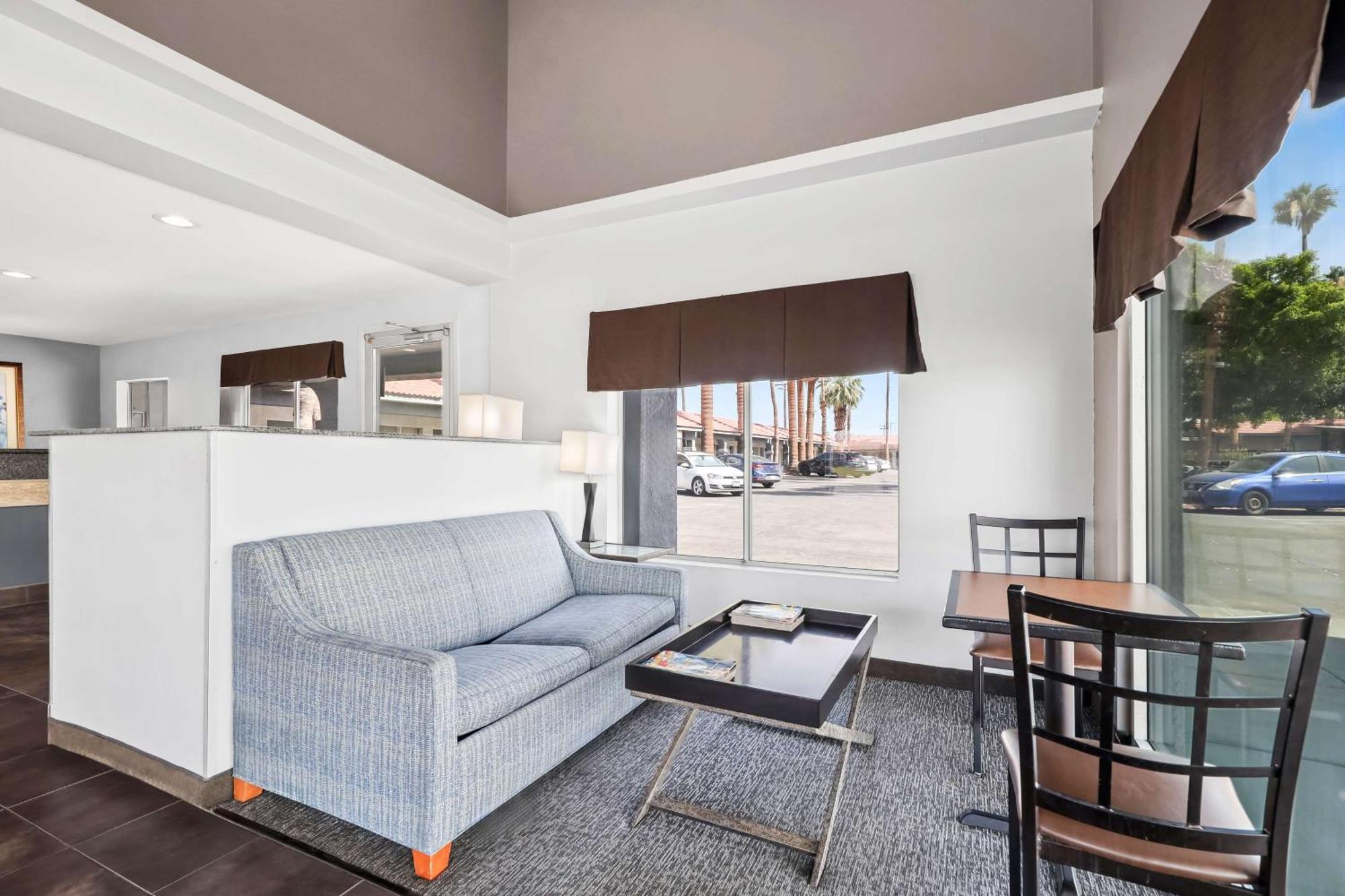 Surestay Hotel By Best Western Blythe Esterno foto