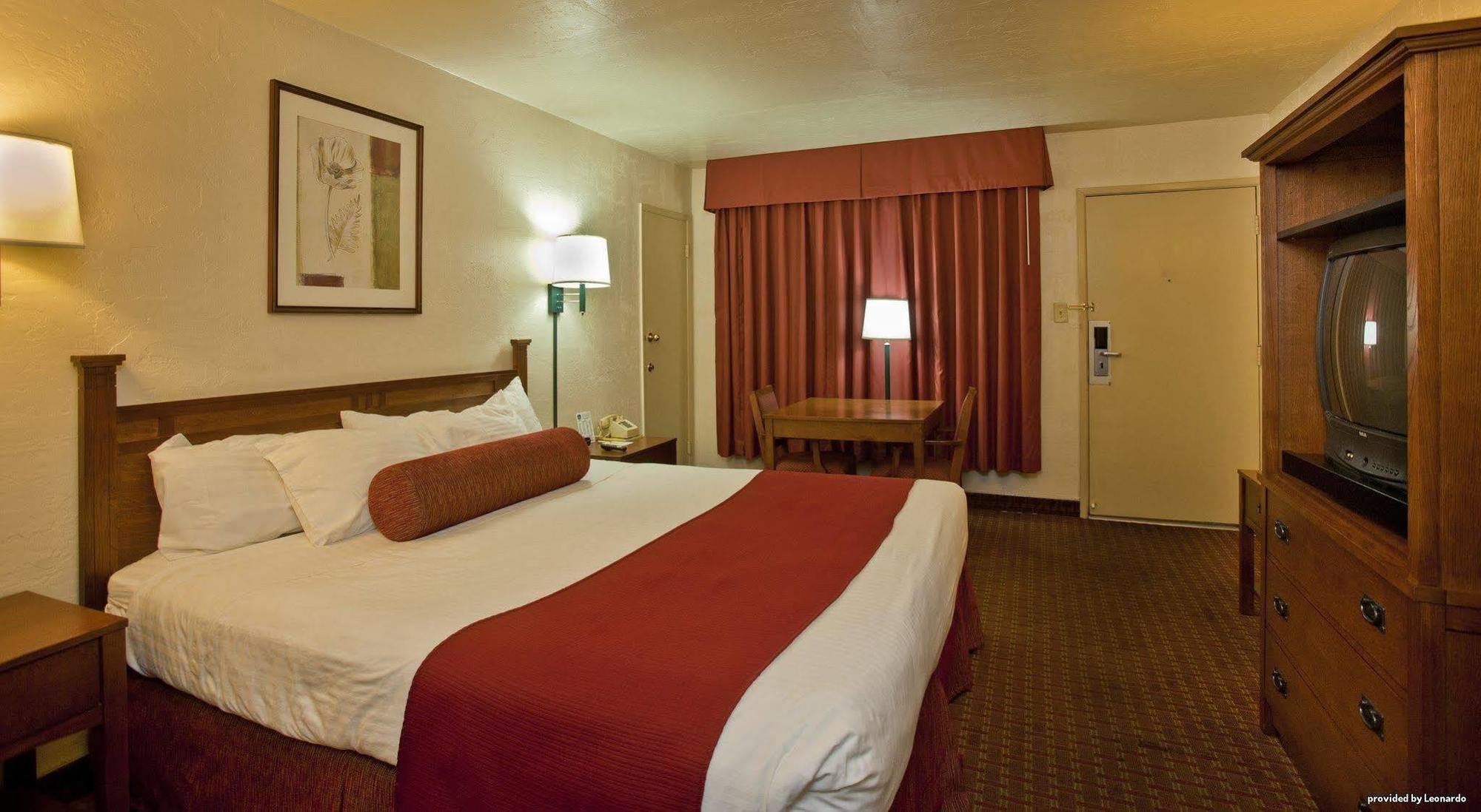 Surestay Hotel By Best Western Blythe Esterno foto