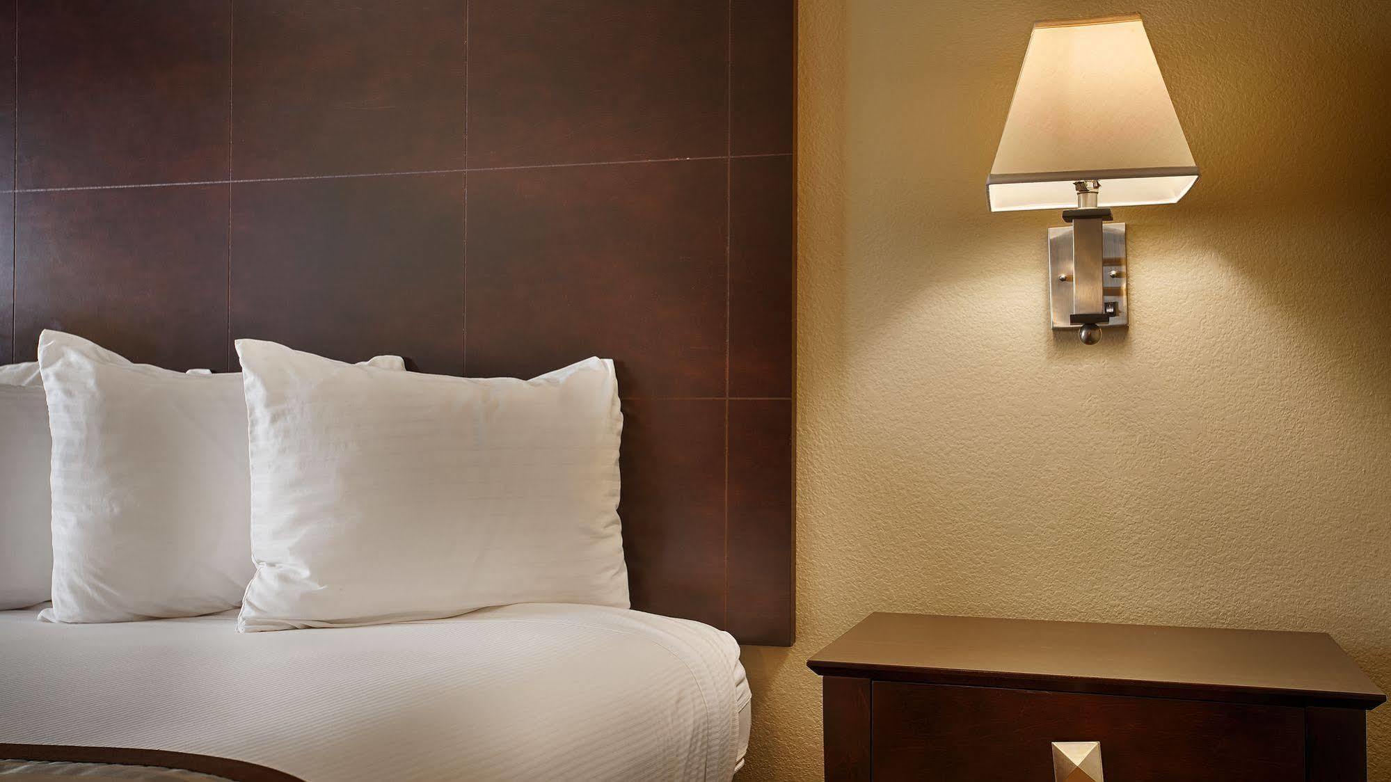 Surestay Hotel By Best Western Blythe Esterno foto